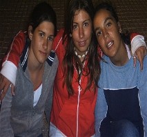 EVA,NIKA Y PEKE